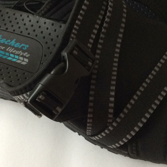 Skechers Outdoor Lifestyle Sandals - Picture 4 of 7